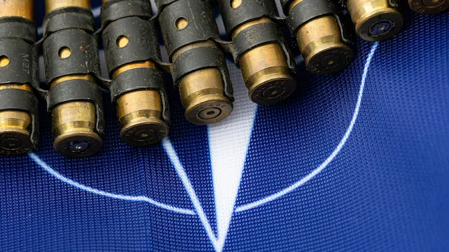 NATO укладає контракт з Palantir на AI систему для підтримки бойових операцій